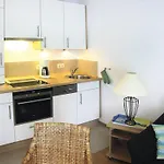 In With Community Pool Apartament *
