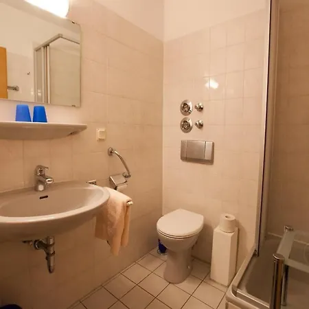 Apartment In With Community Pool