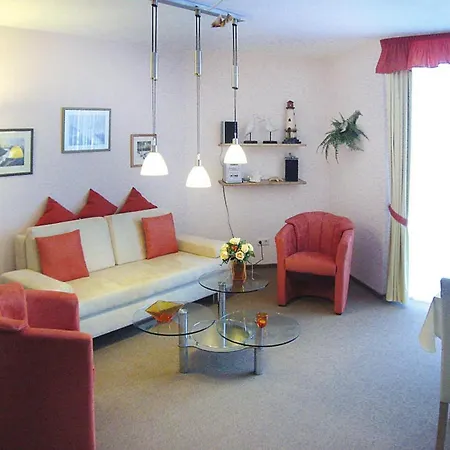 In With Community Pool Cuxhaven