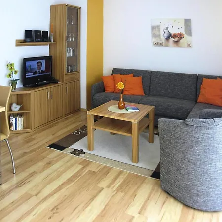 Apartman In With Community Pool *