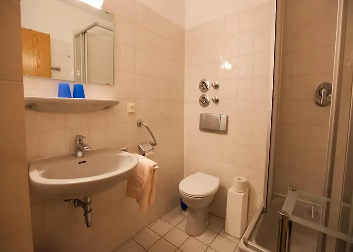 Apartman In With Community Pool